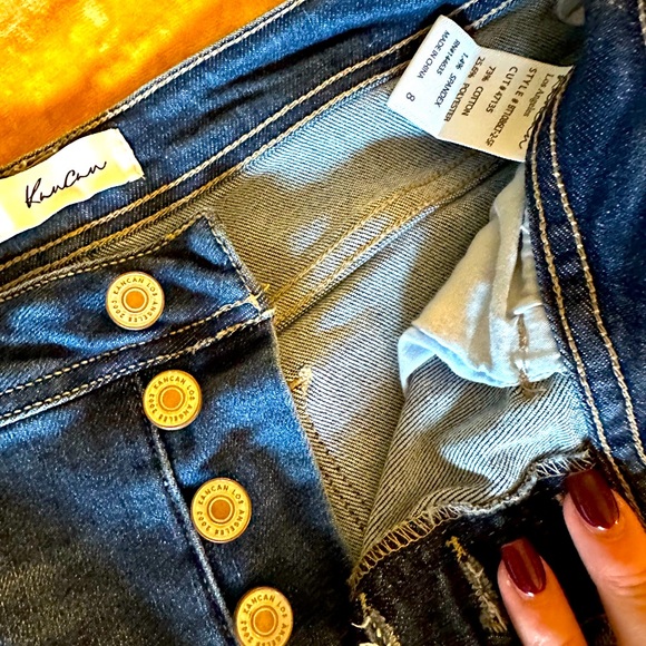 Like new size 8 KanCan 30 waist jeans - Picture 4 of 9